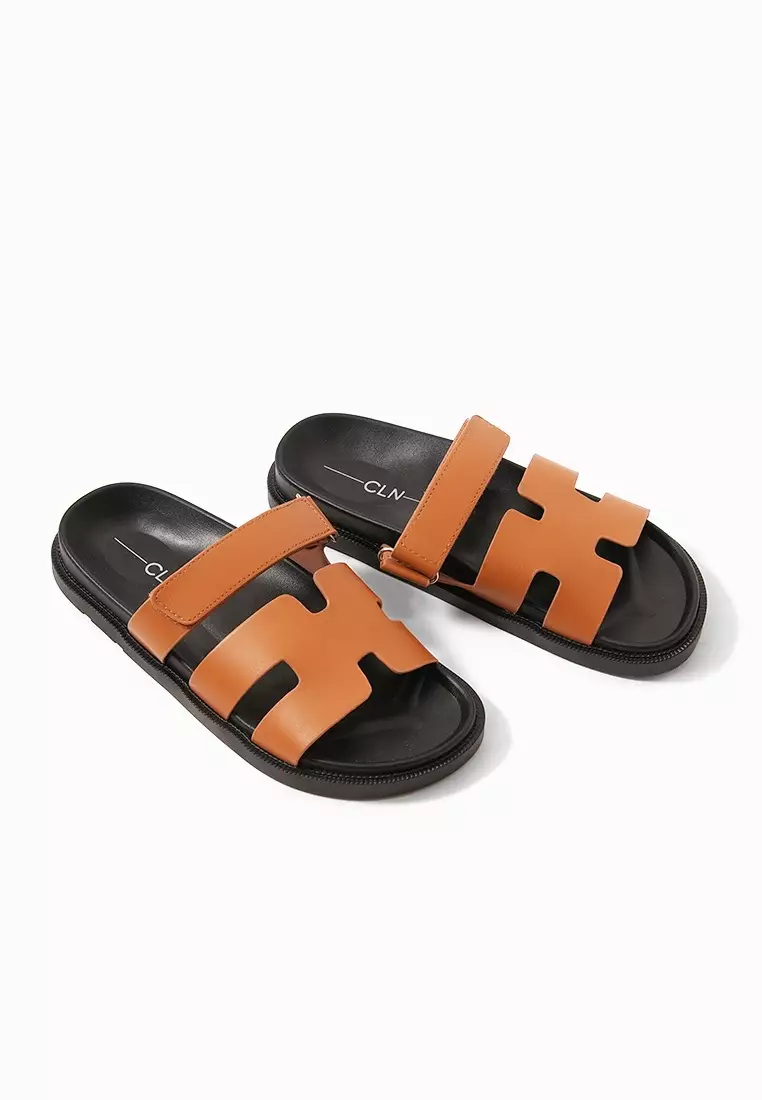 Lelia Slides