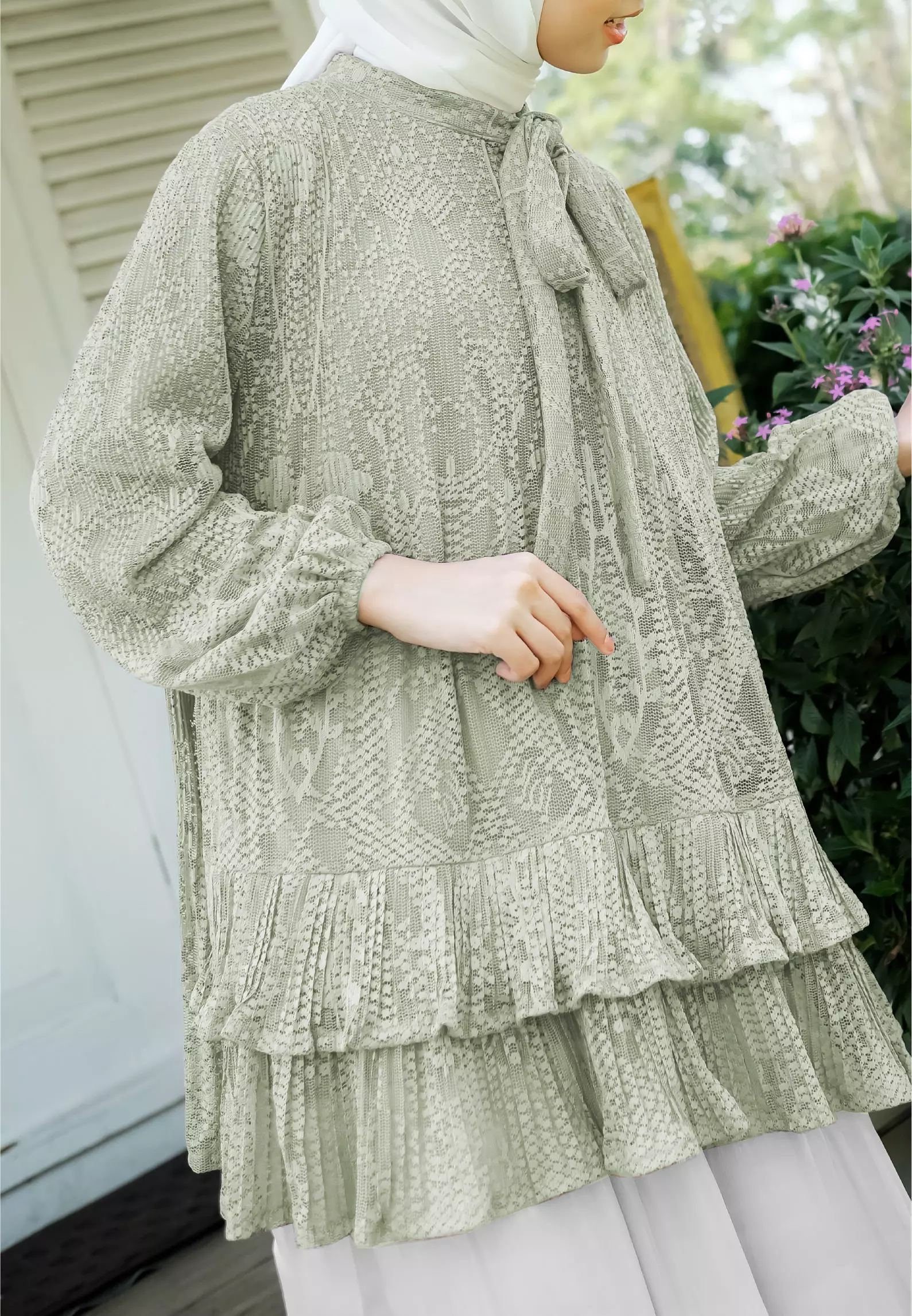 Willow Blouse - Soft Sage