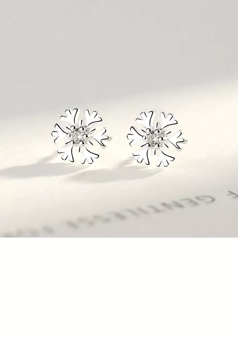 Gold Sparkling Snowflake Stud Earrings Sterling Silver Pandora