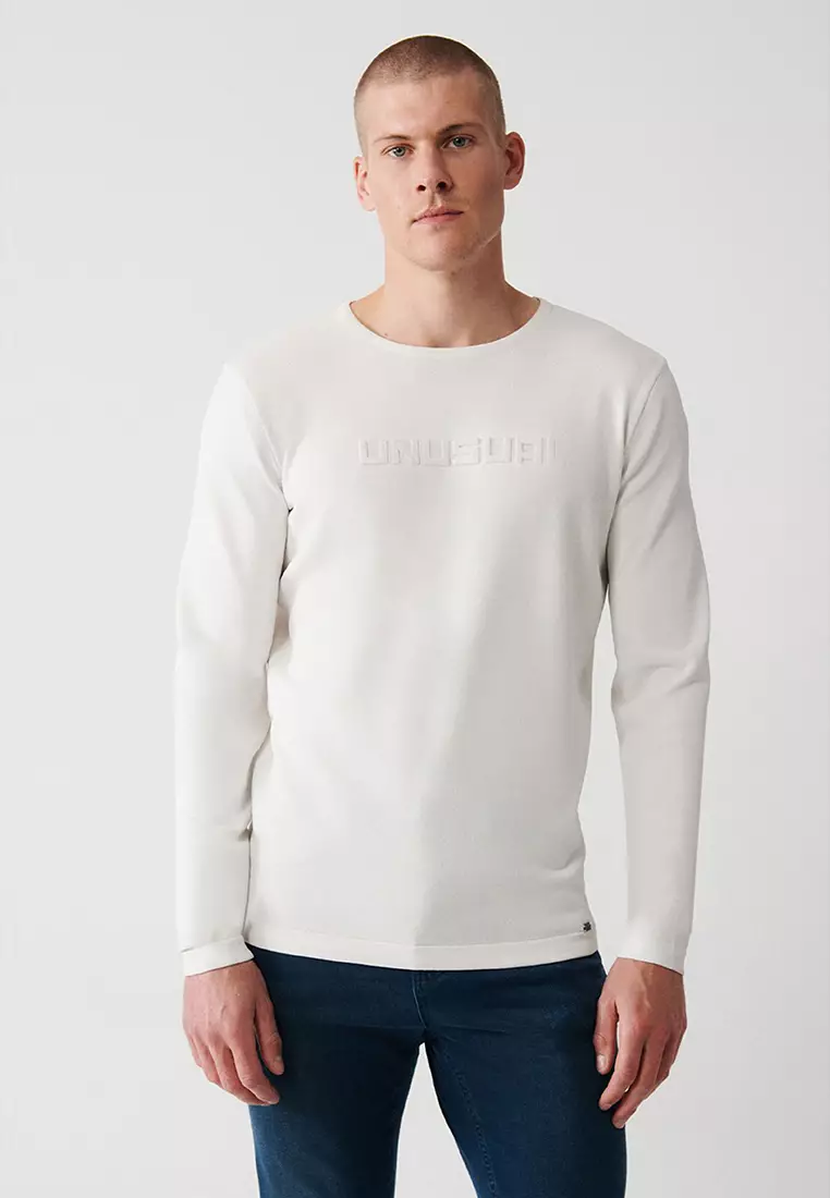 Men's Ecru Crew Neck Printed Rayon Knitwear Sweater A32Y5033