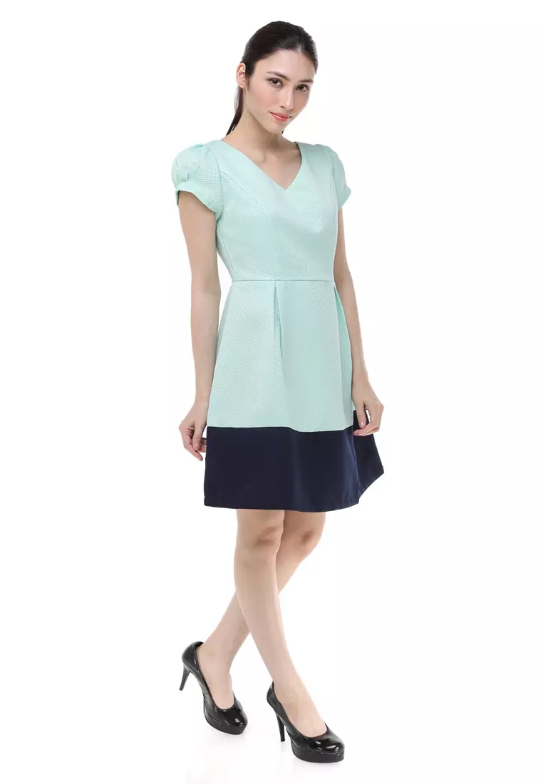 Jual VOERIN Widya Dress Hijau Mint Original 2024 ZALORA Indonesia