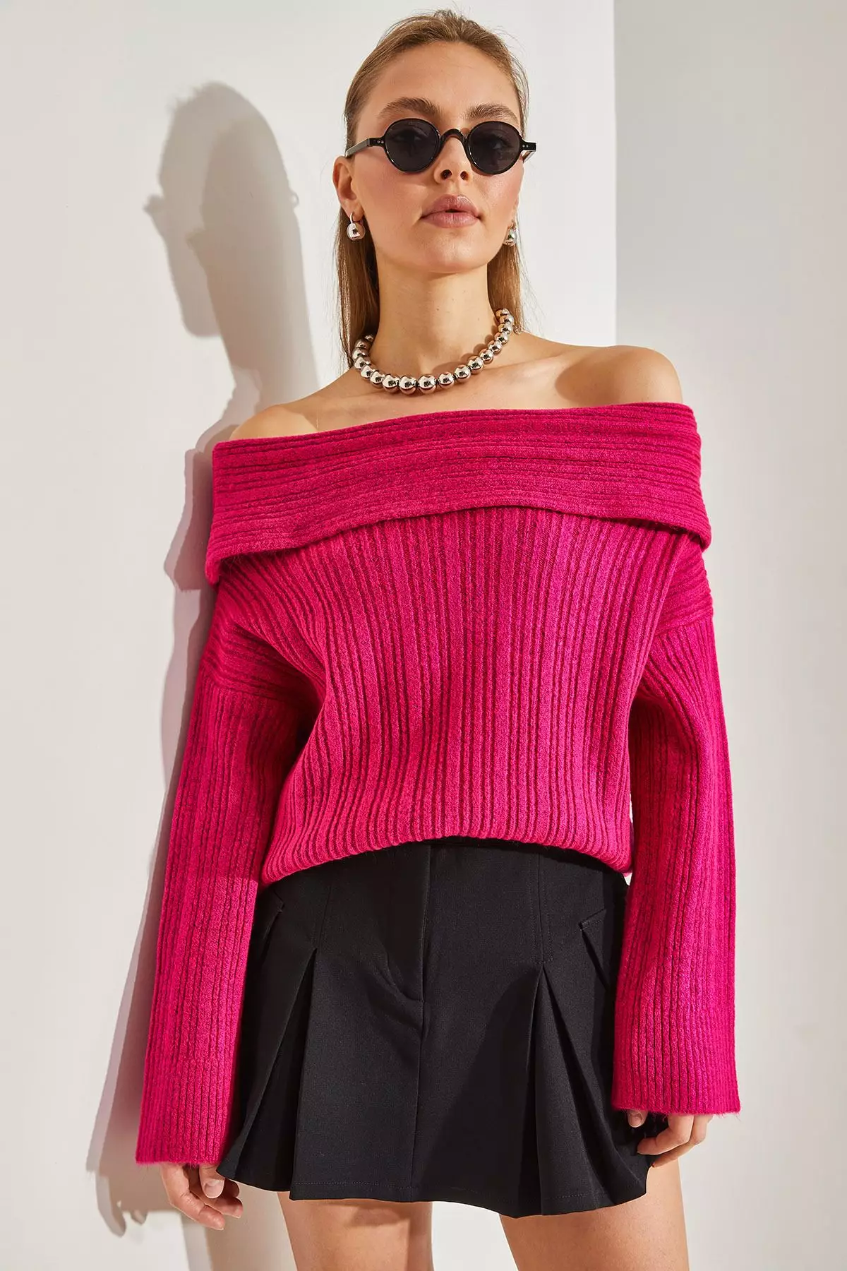 Women's Ruffle Collar Sweater