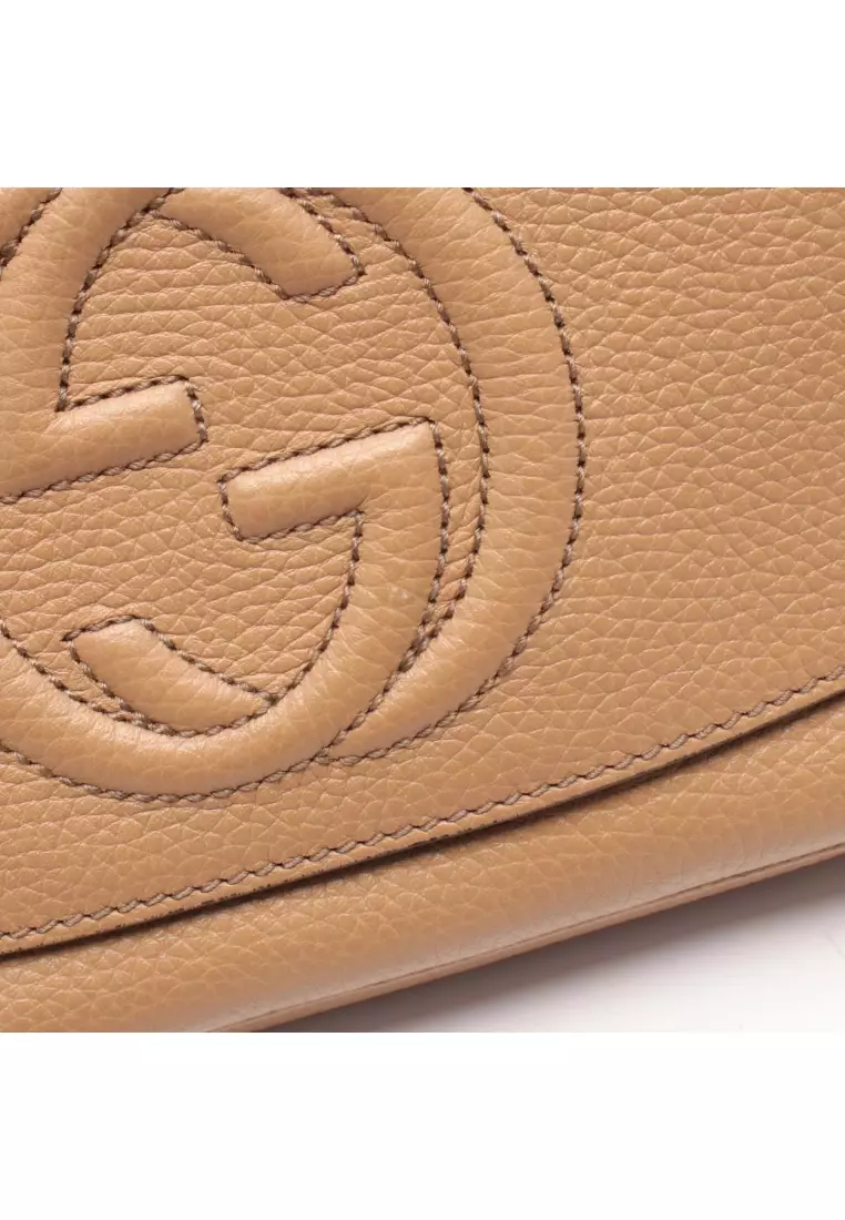 Pre-Loved Gucci Soho Interlocking G chain shoulder bag leather light brown