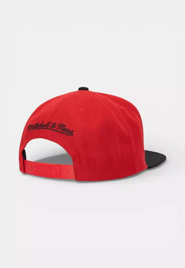 Chicago Bulls Team 2 Tone 2.0 Trail Snapback Cap