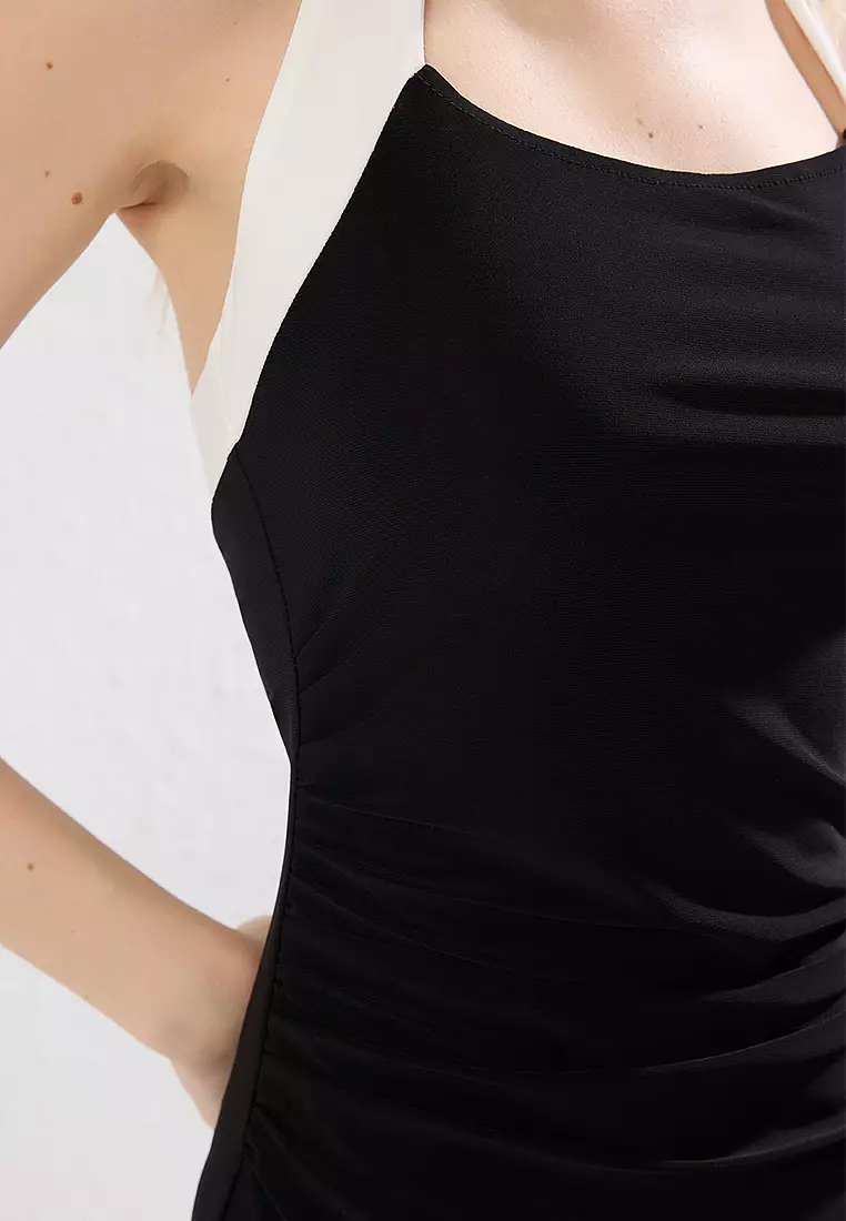 Black Straight Midi Slip On Neck Color Block Pleated Stretchy Knit Dress