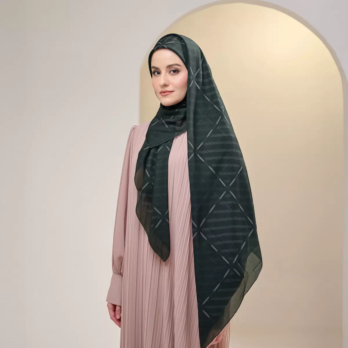 ZM Zaskia Mecca - Senandung Ink Scarf Tasdia Voil Hijab Motif - Harmoni Series | Square Segi Empat