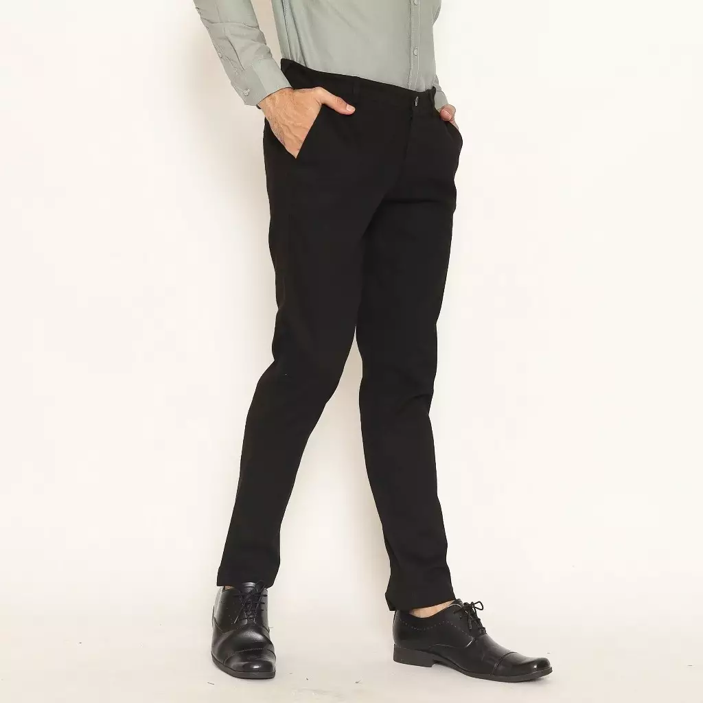 Schoeller Celana Chino Pria Slim Fit Panjang | Black | Ravello