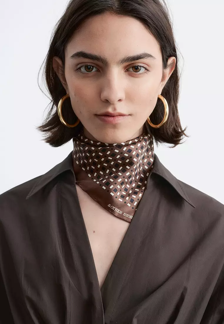 Fitted-Waist Cotton Shirt