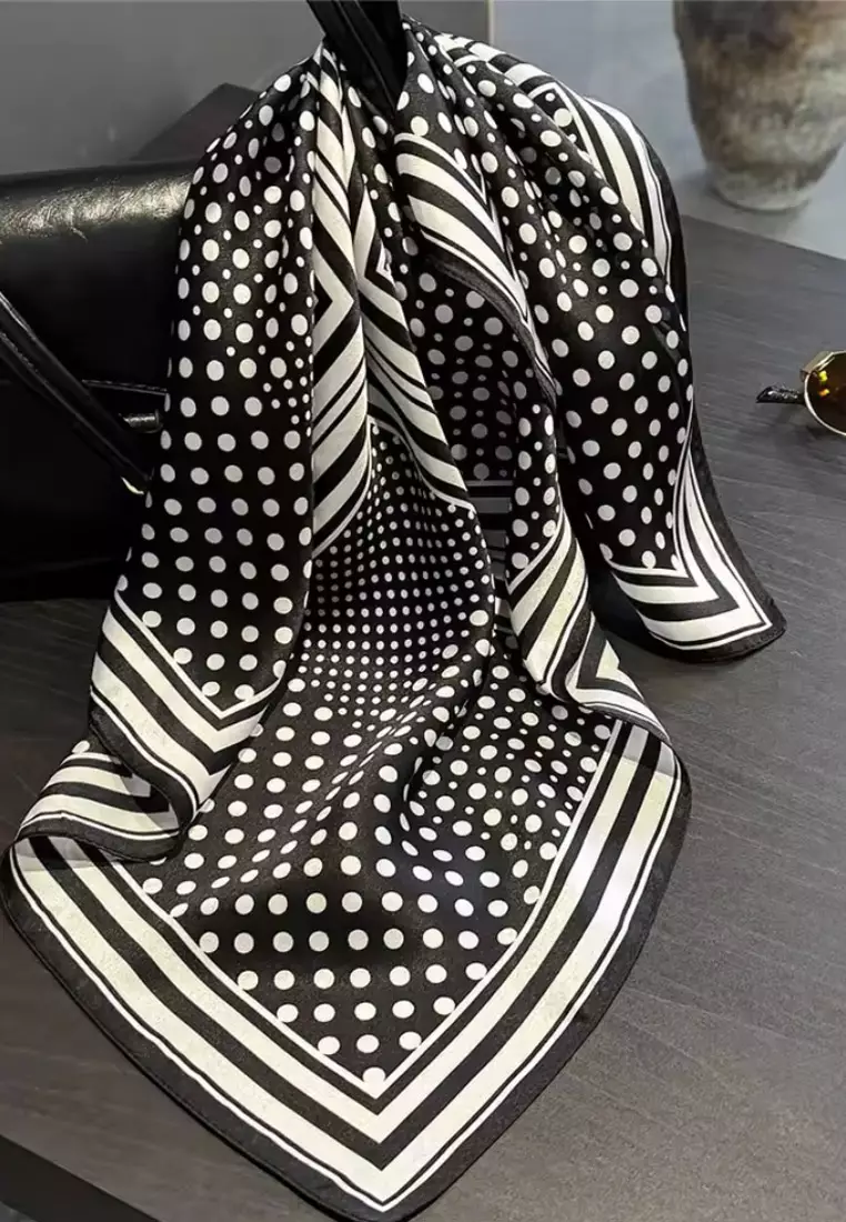 Aksesoris Scarf PolkaDots Multi Pattern Motif Silky Square Satin Scarf Segi Empat Ukuran Kecil Black & White
