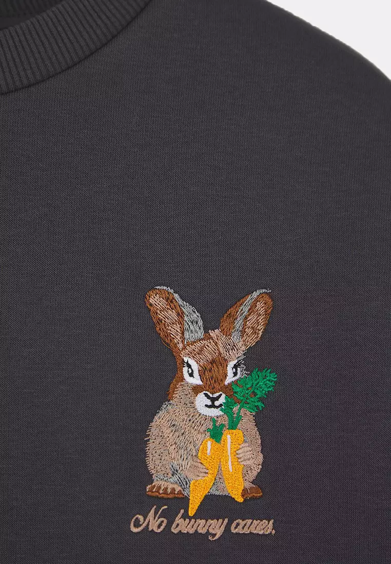 Anthracite Animal Embroidered Regular/Normal Pattern Thick Polar Fleece Knitted Sweatshirt Twoaw24Sw00196