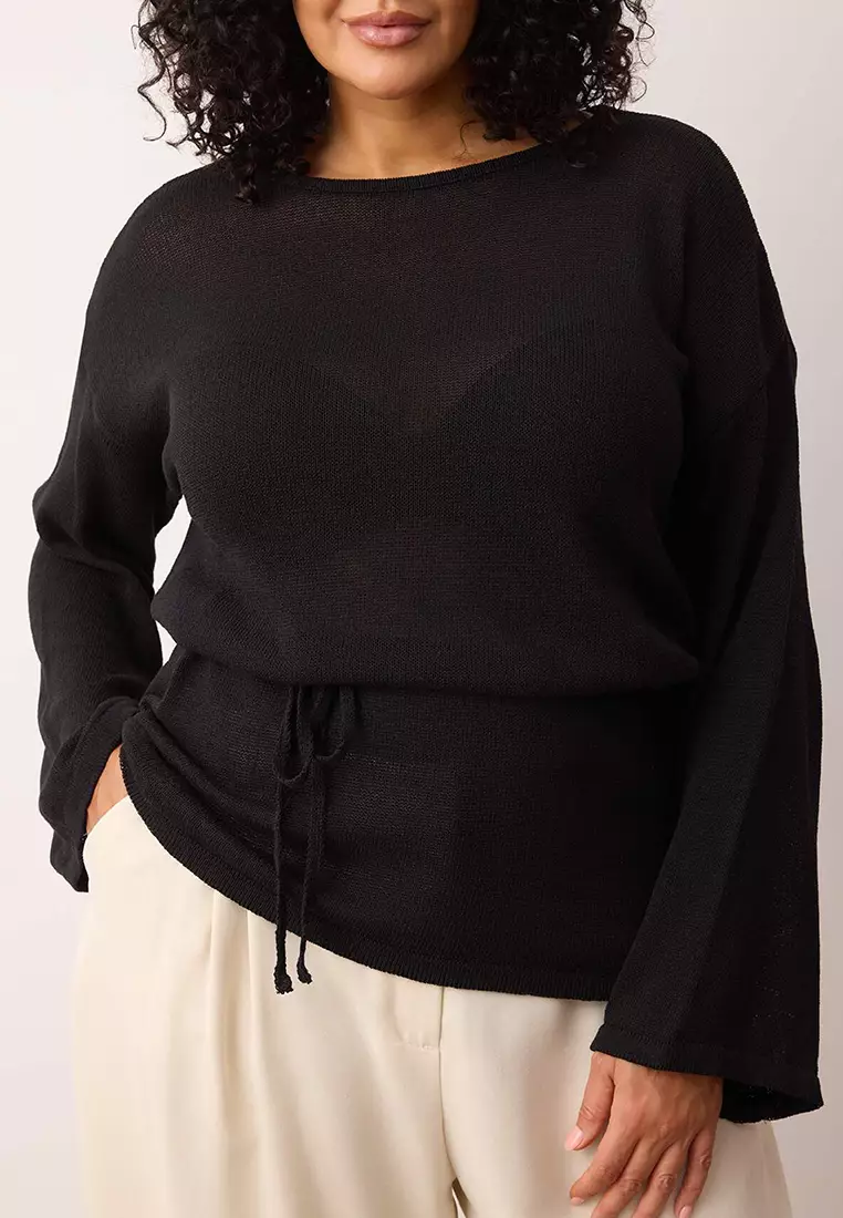 Black Boat Neck Slim Sweater With Belt At Waist Tbbaw26An00036