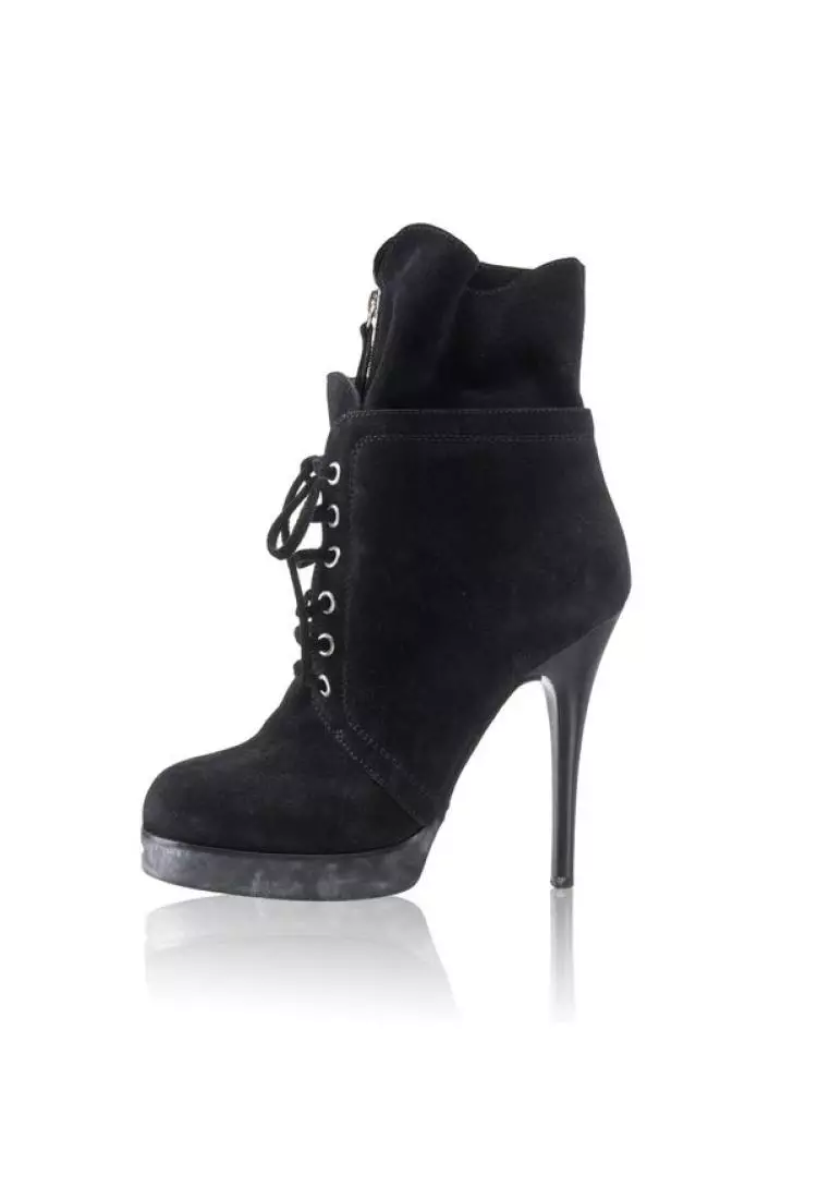 Giuseppe zanotti cheap suede ankle boots