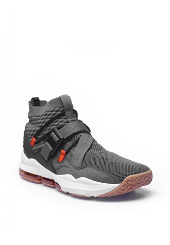 Shop World Balance Court Legend 2 0 Men S Performance Shoes Online On Zalora Philippines