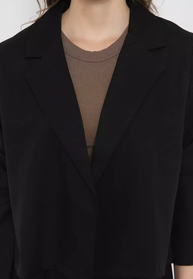 Mannequin Casual Crop Blazer