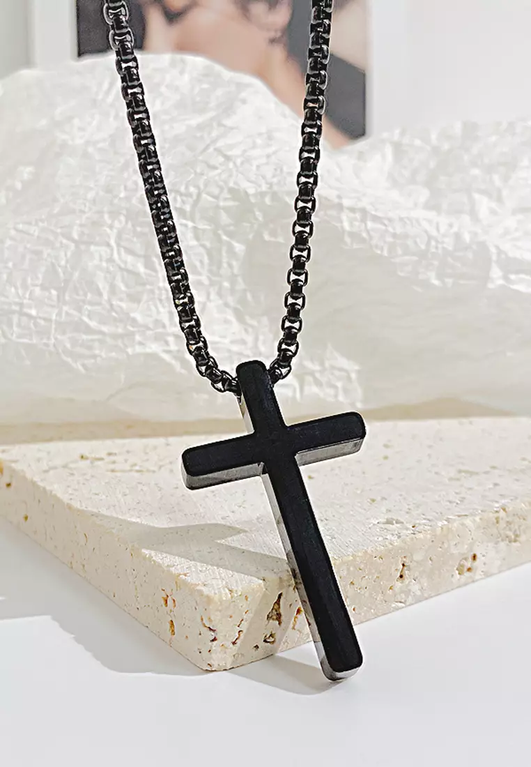 Cross Pendant Necklace