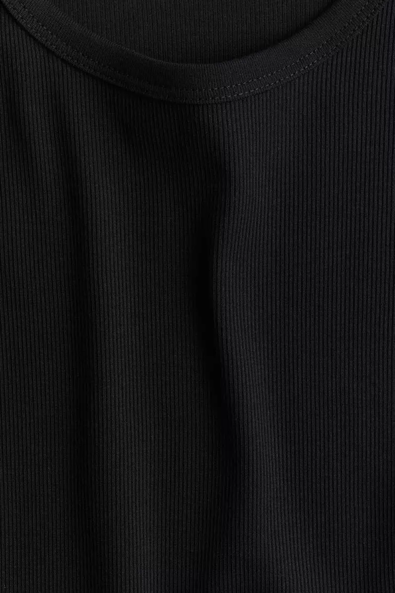Ribbed T-shirt