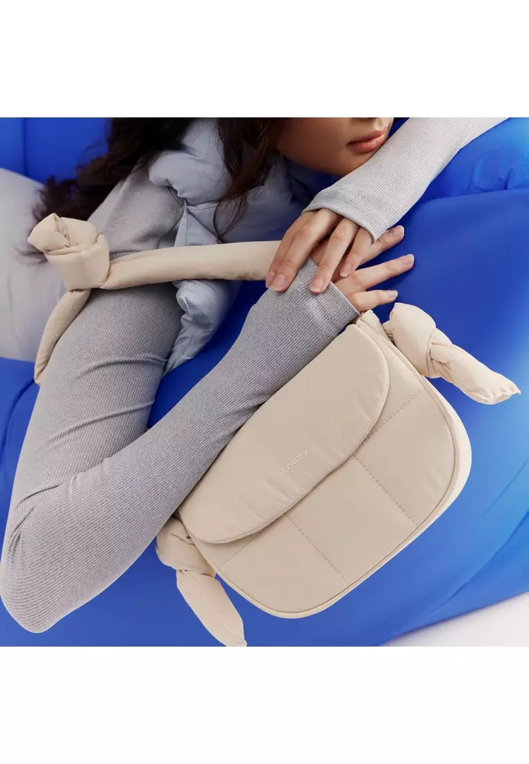 Tracey Poppin' Puffy Messenger Flap Shoulder Sling Bag