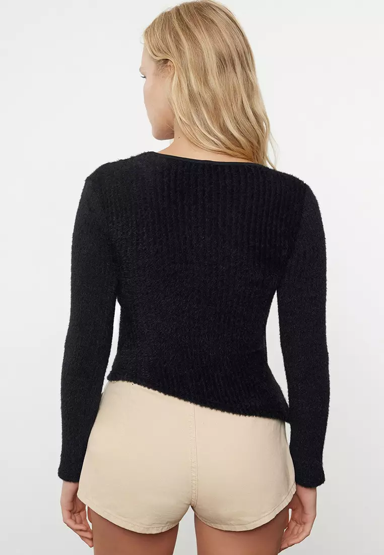 Asymmetrical Jumper