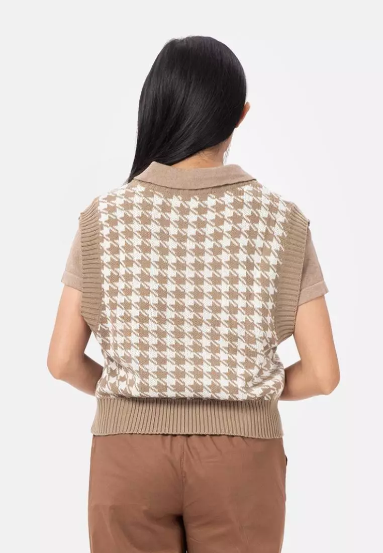 Clare Vest Knit in Brown