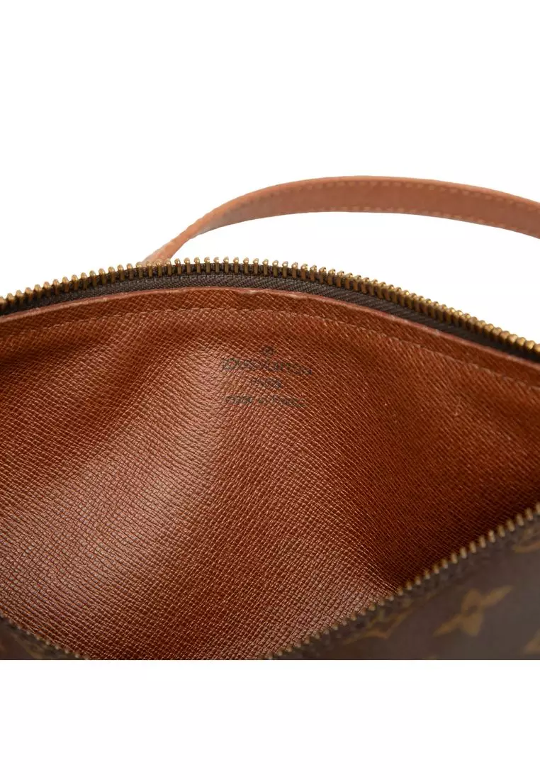 Pre-Loved Louis Vuitton Monogram Papillon 26