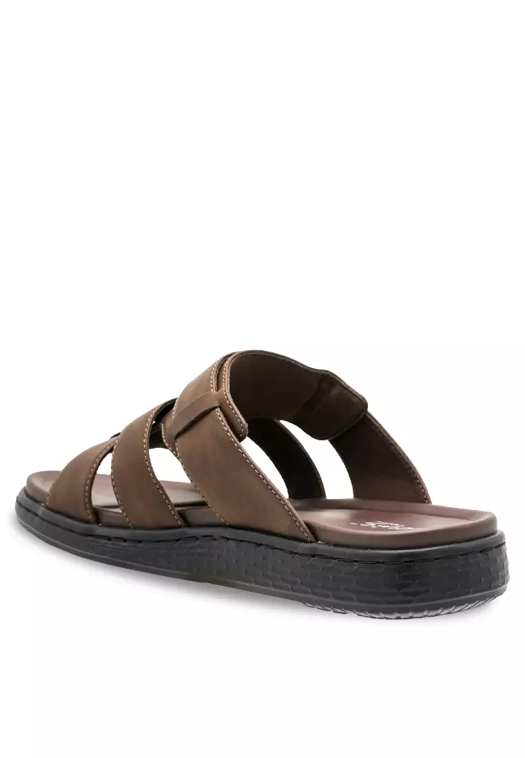 Men Slip On Faux Leather Casual Sandals - 240141238