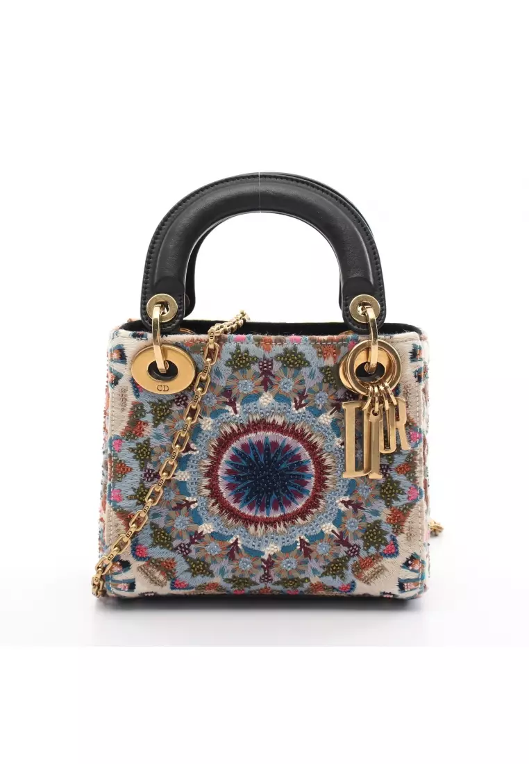 Dior cruise 2018 bags online