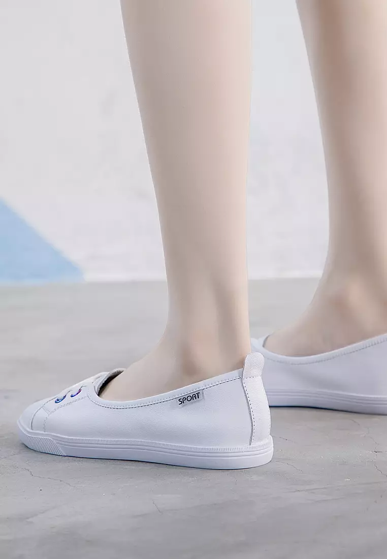 Smart Causal Leather Sneakers RX5199