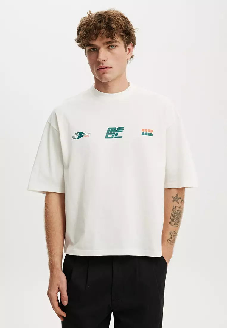 Cropped Fit Graphic T-Shirt