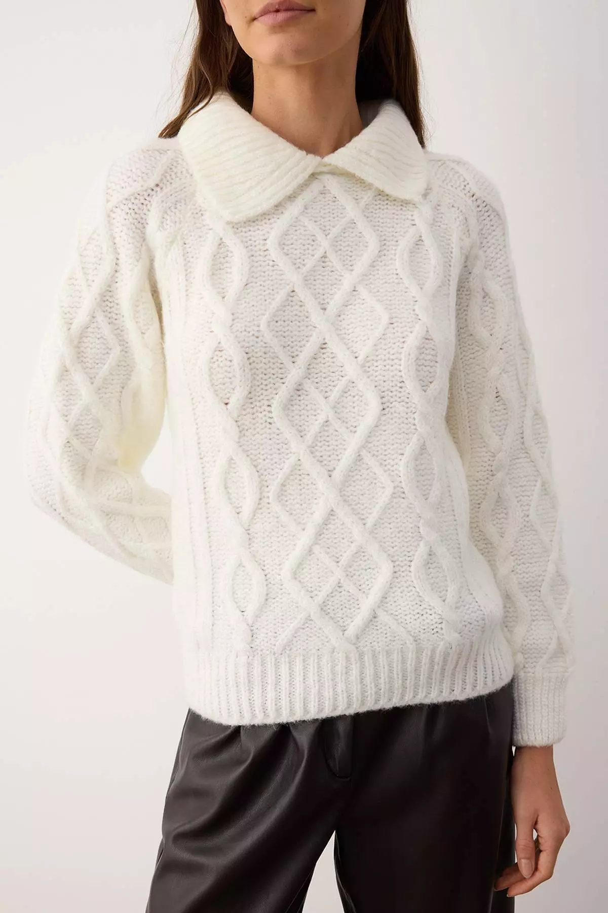 Ecru Soft Textured Knitted Patterned Knitwear Sweater