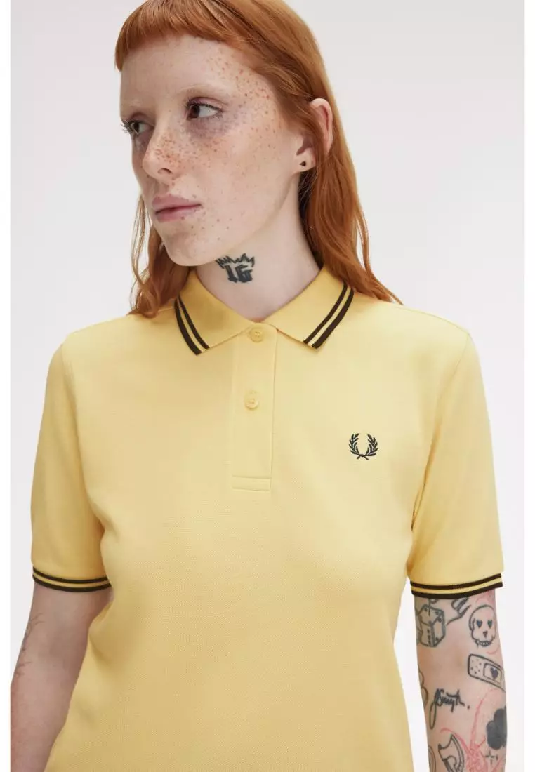 Fred Perry G3600 Twin Tipped Fred Perry Shirt (Champion's Gold / Black / Black)