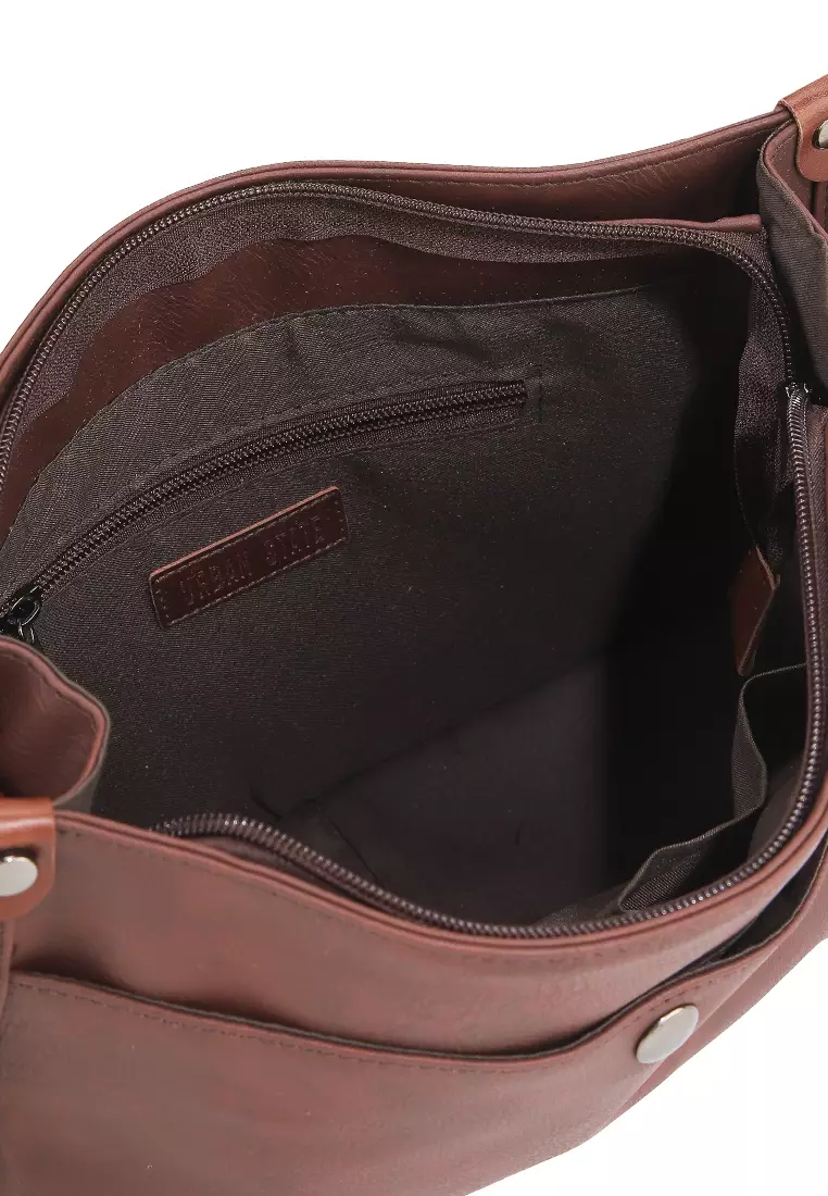 Distressed Leather Essential Crossbody Bag