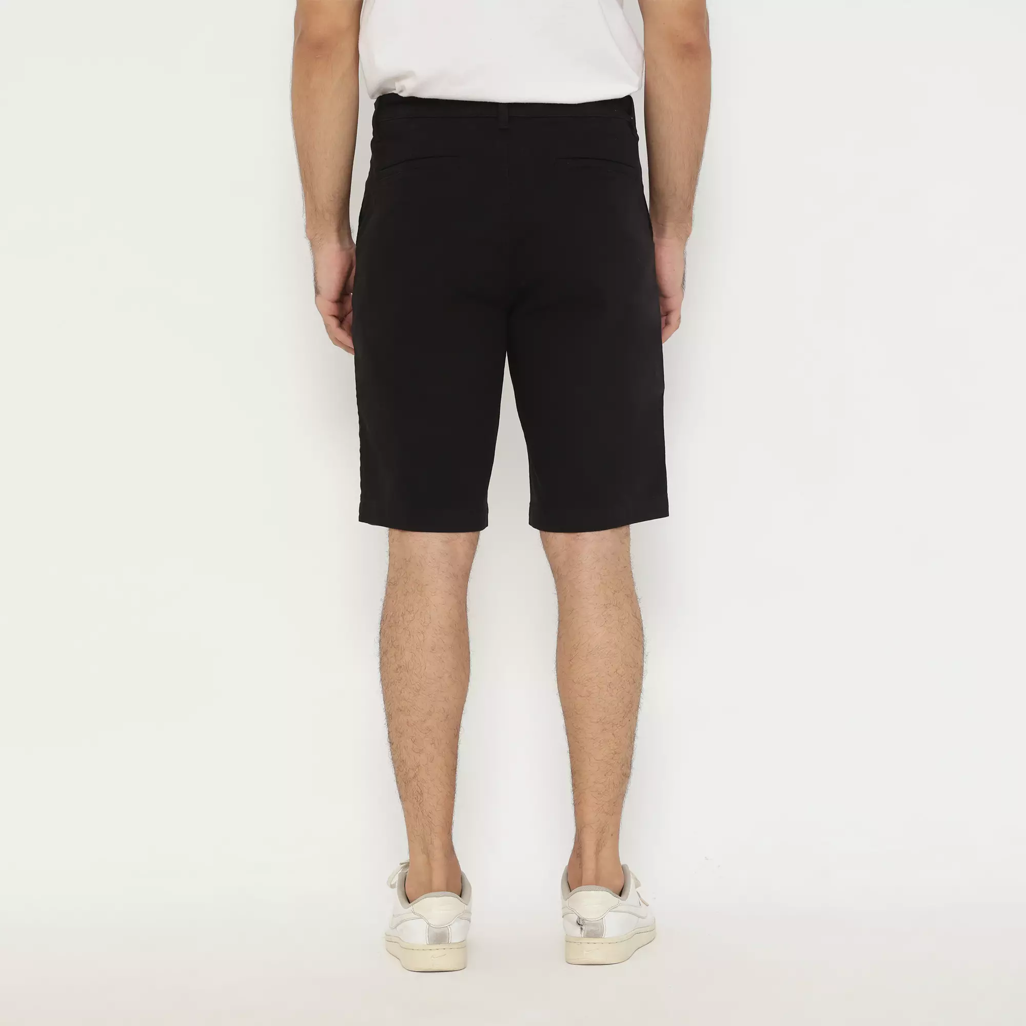 Platini Celana Pendek Chino Hitam Katun 5361