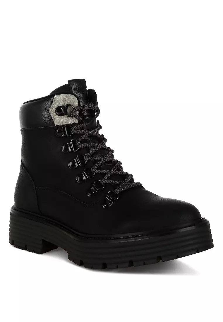 Sepatu Bot Hangat Tebal Bertali Warna Hitam