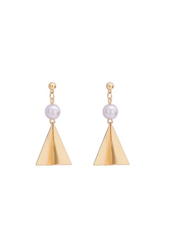 A-Excellence gold Faux Pearl in Triangle Golden Texture Earrings 3EA92ACCC96B75GS_1