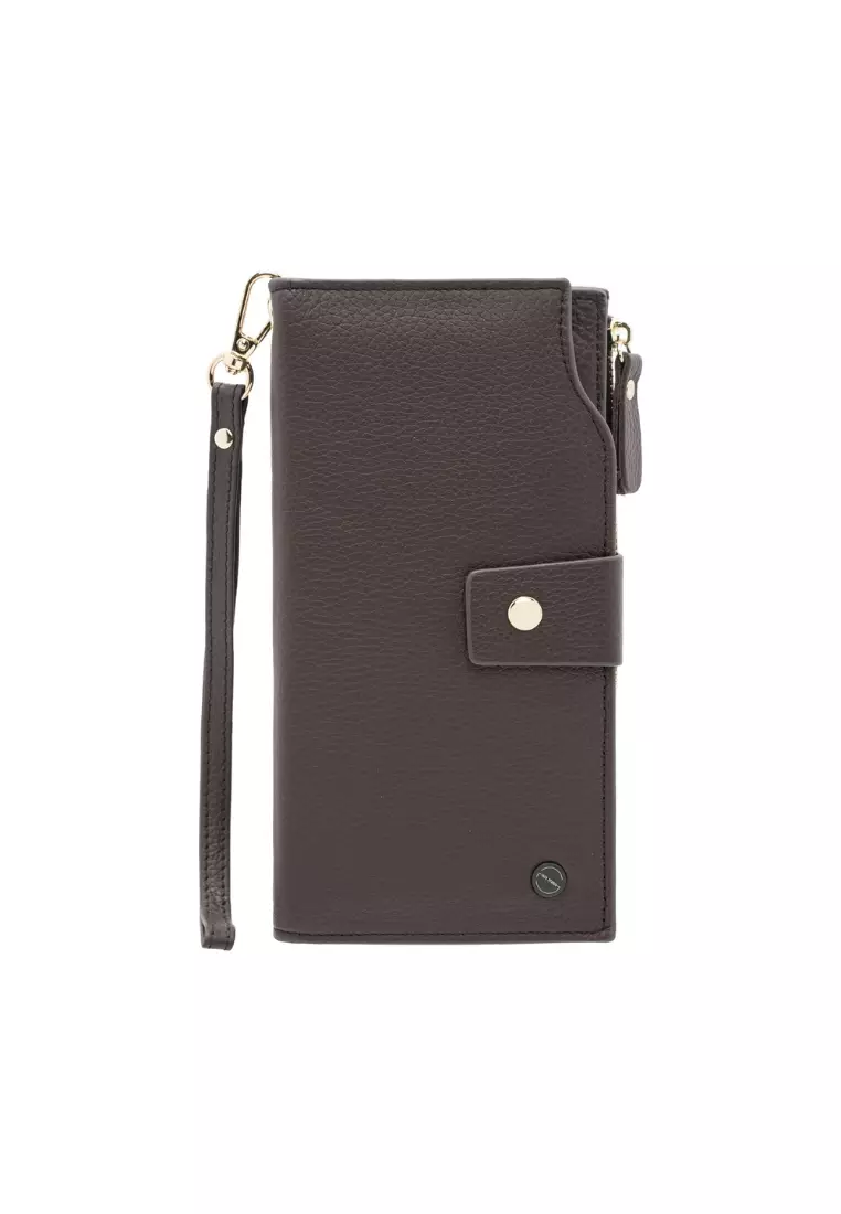 Large clearance wallet clutch