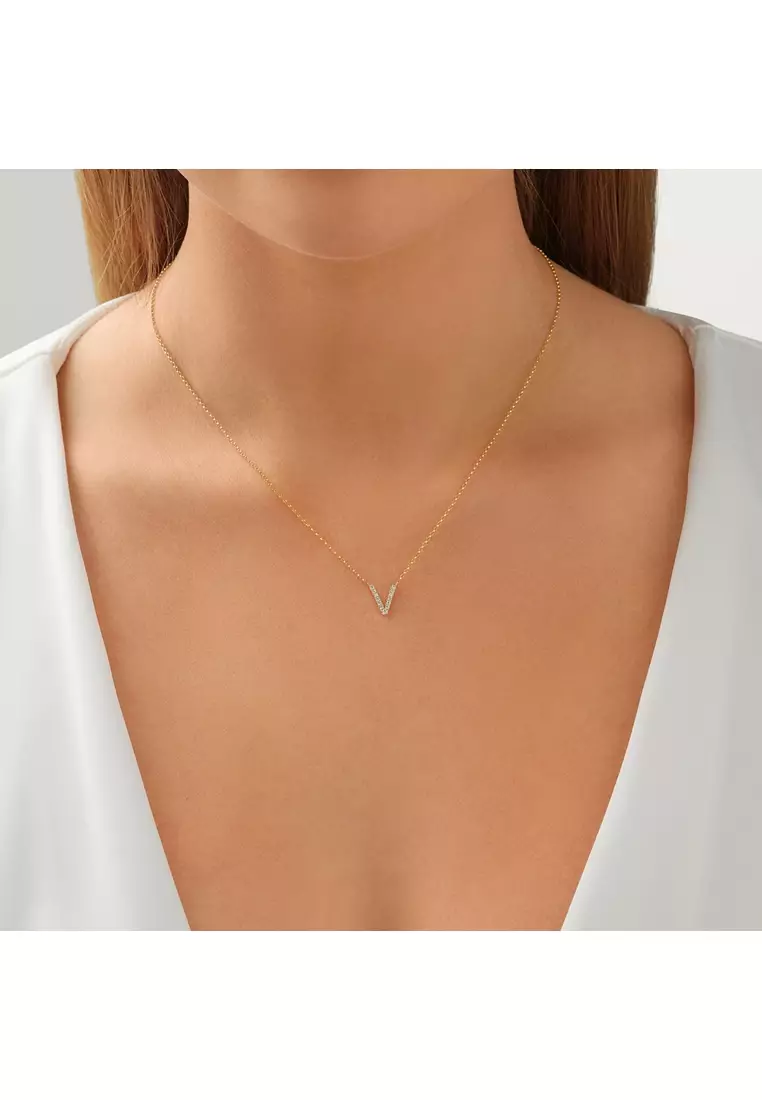 V Initial Necklace with 0.10 Carat TW of Diamonds in 10kt Yellow Gold