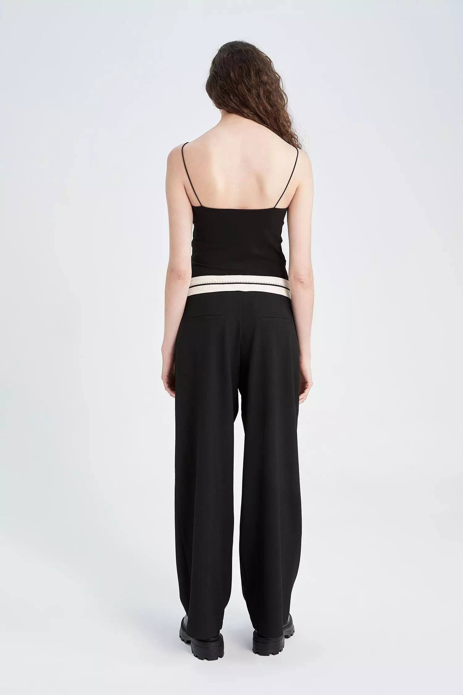 Wide Leg Belted Trousers