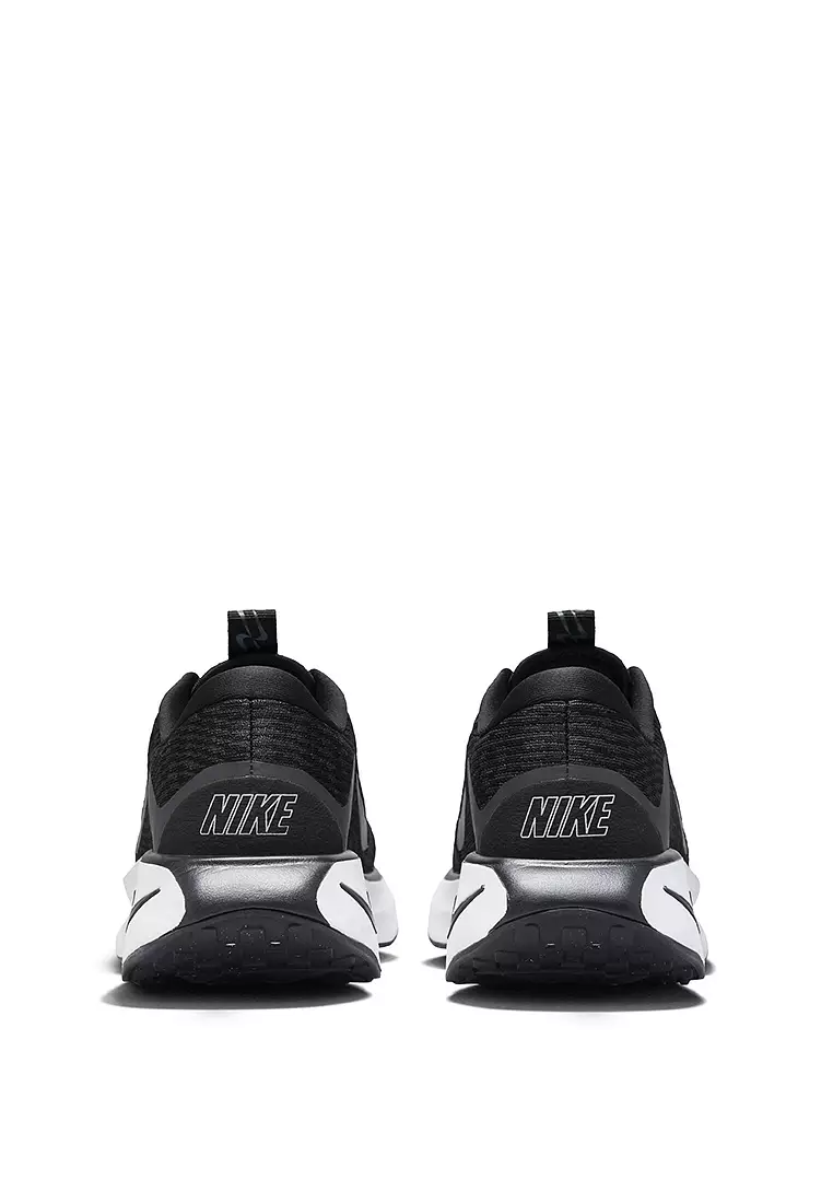 Motiva Walking Shoes