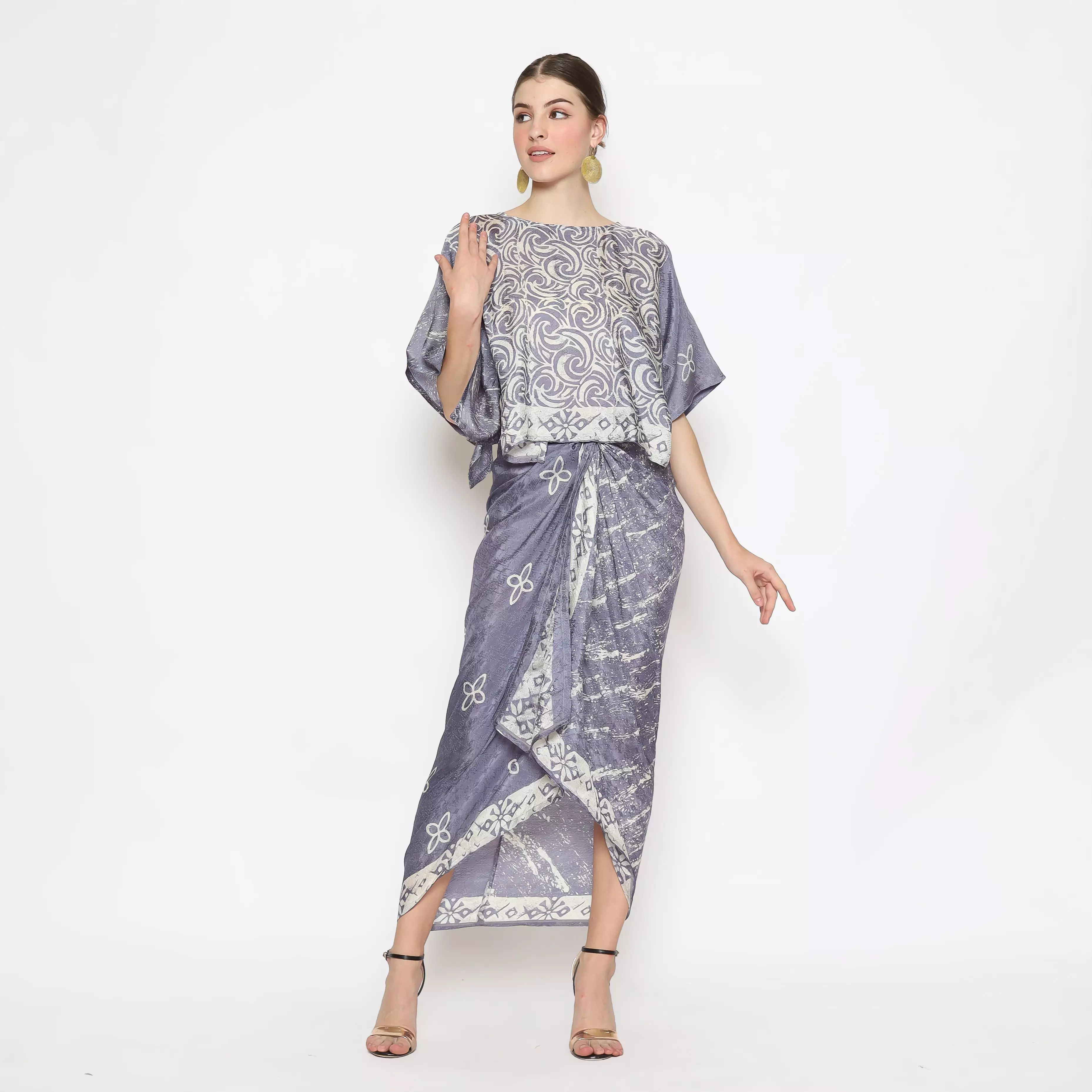 Style dress batik modern outlet
