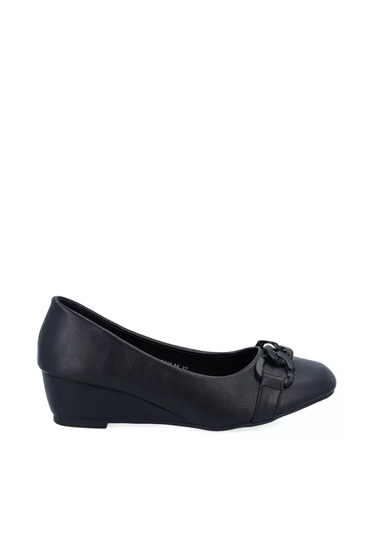 Discount on Carlo Rino  shoes - SKU: Black Sadia Monotone Pumps