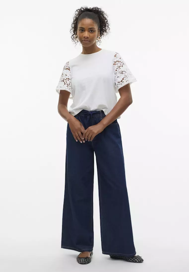 Mid Rise Wide String Jeans