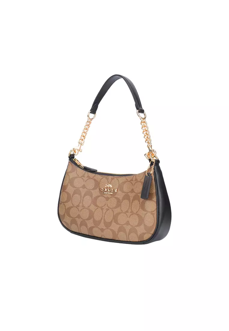 Coach small handbag new arrivals price