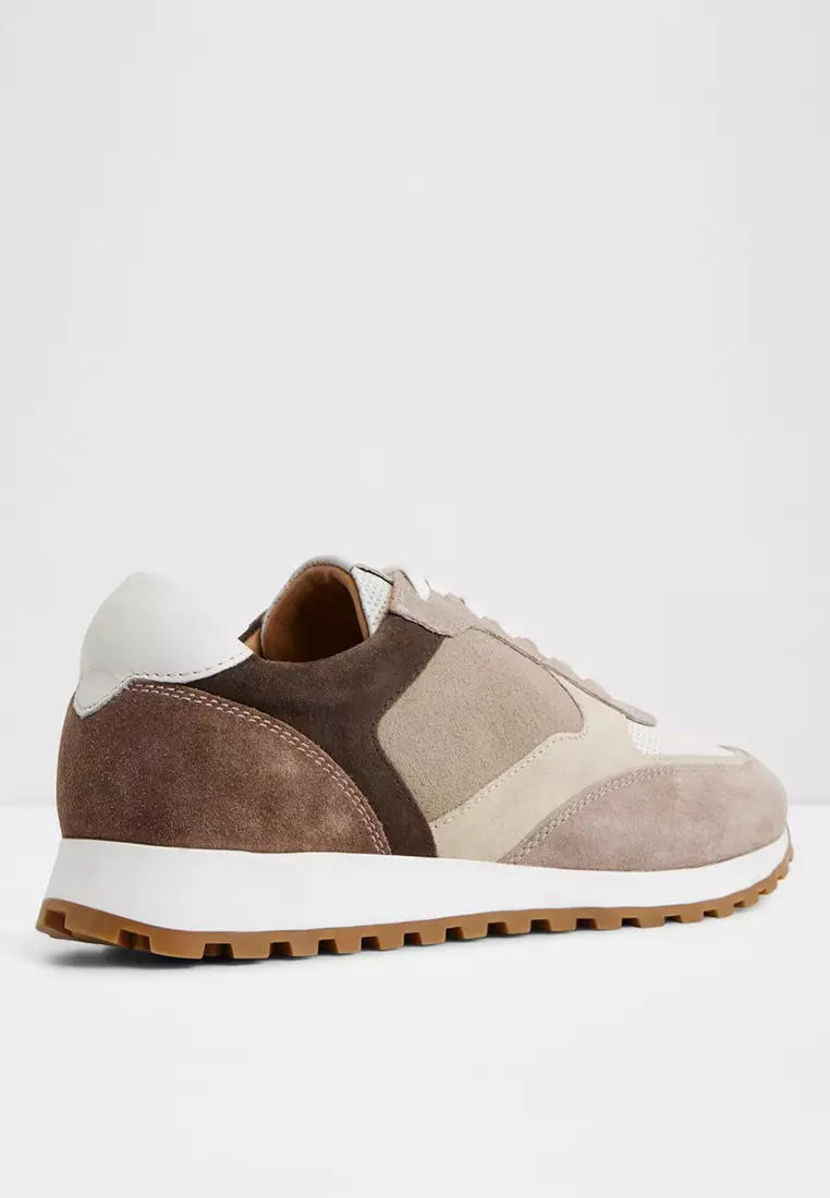 Gordo Low-Top Sneakers