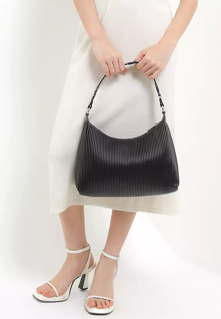 Barrera Shoulder Bag (L)