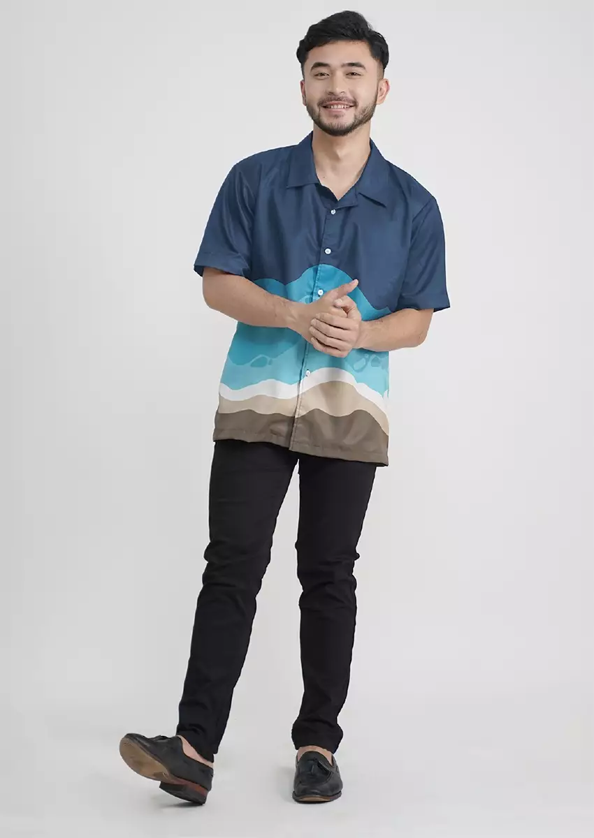 Tiento Kemeja Pakaian Pria Baju Kasual Atasan Lengan Pendek Motif Nature Skala