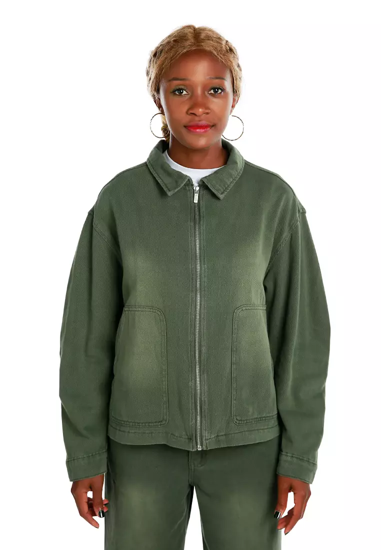 Jaket Utilitas Lengan Berkerut Warna Hijau Army Unisex