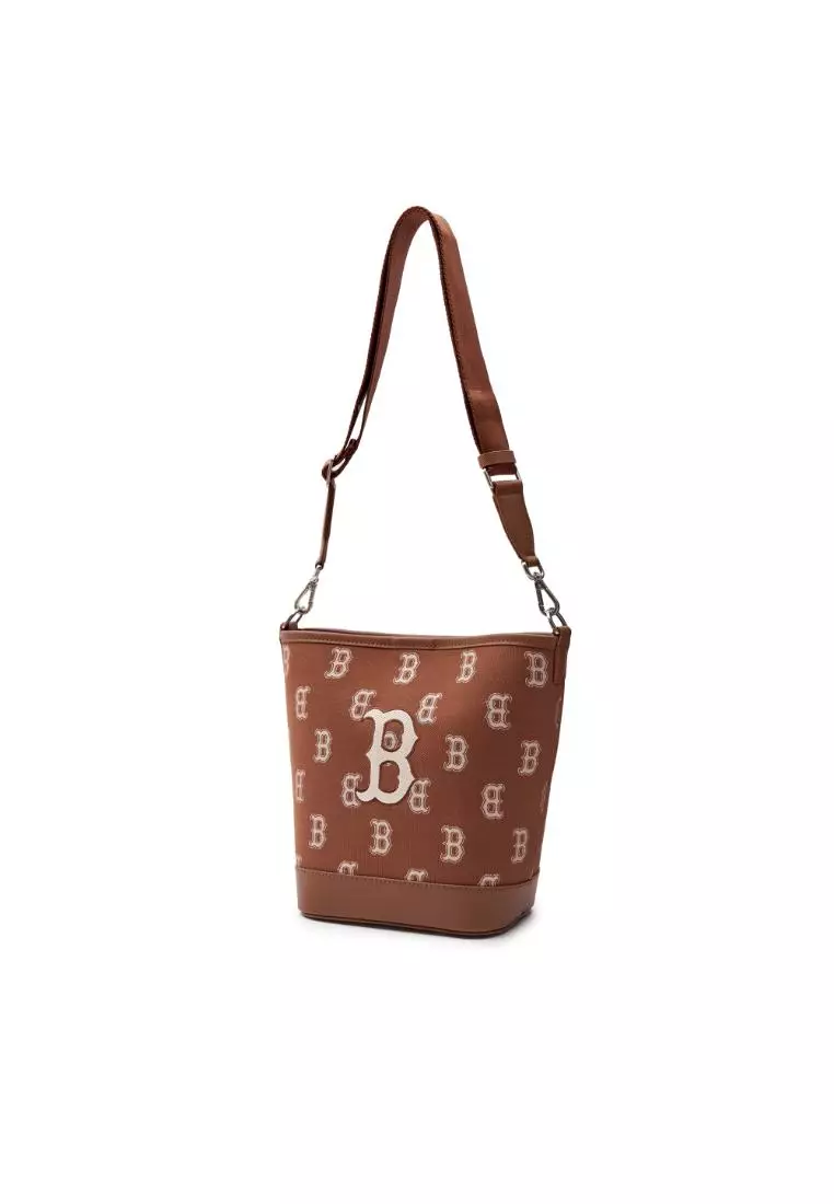 BIG CLASSIC MONOGRAM JACQUARD NEW BUCKET BAG BOSTON RED SOX