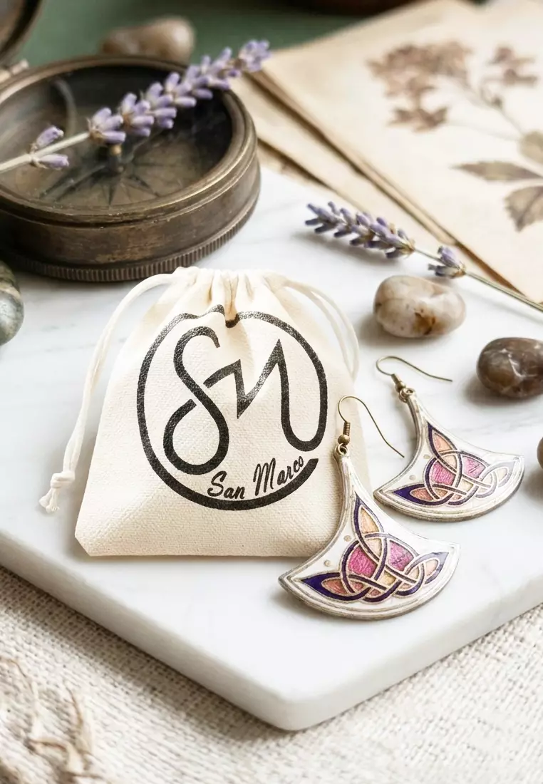Aksesoris Anting Wanita Classic Enamel Earring Gold, White & Multi