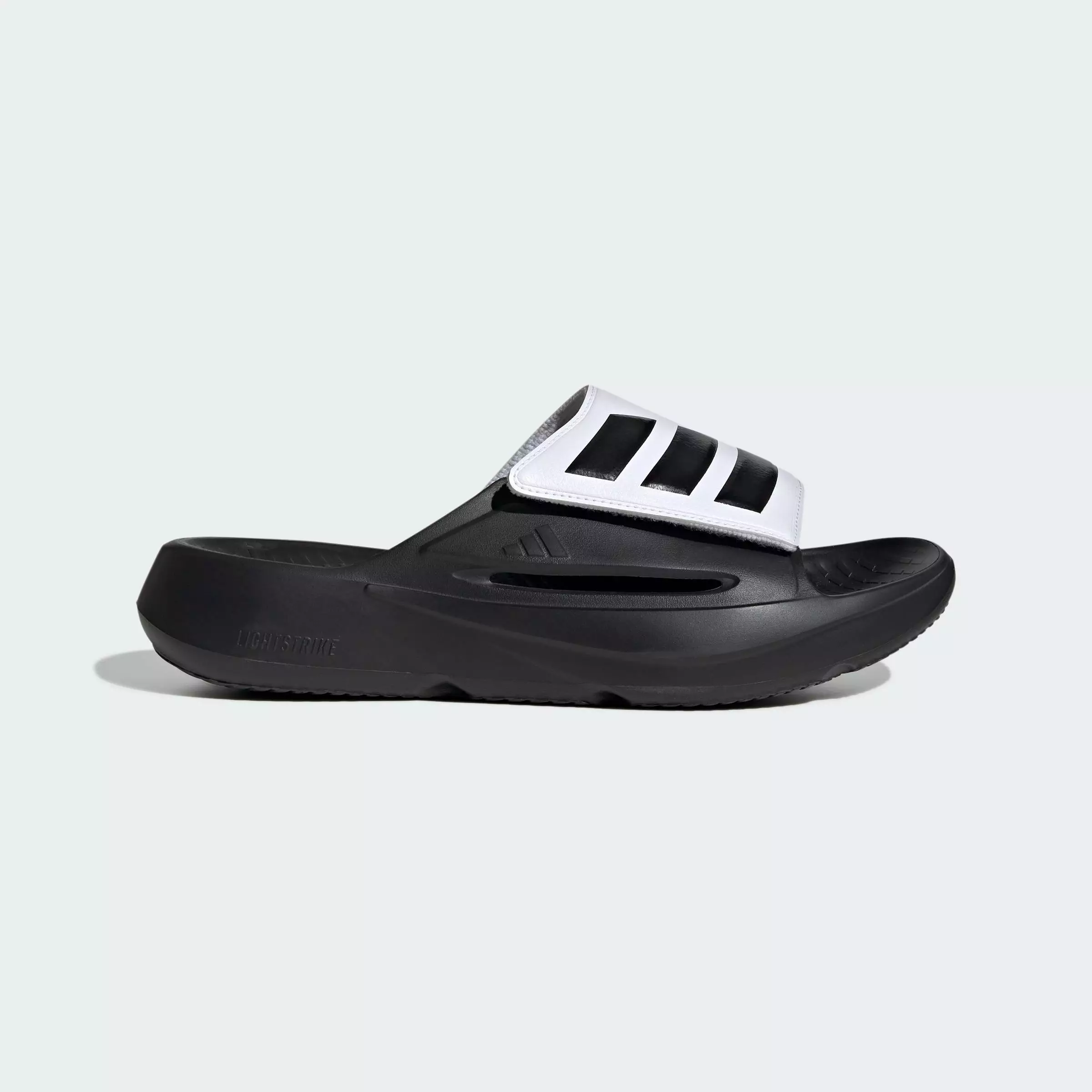 Lifestyle Lightblaze Slides Unisex Black JS3588