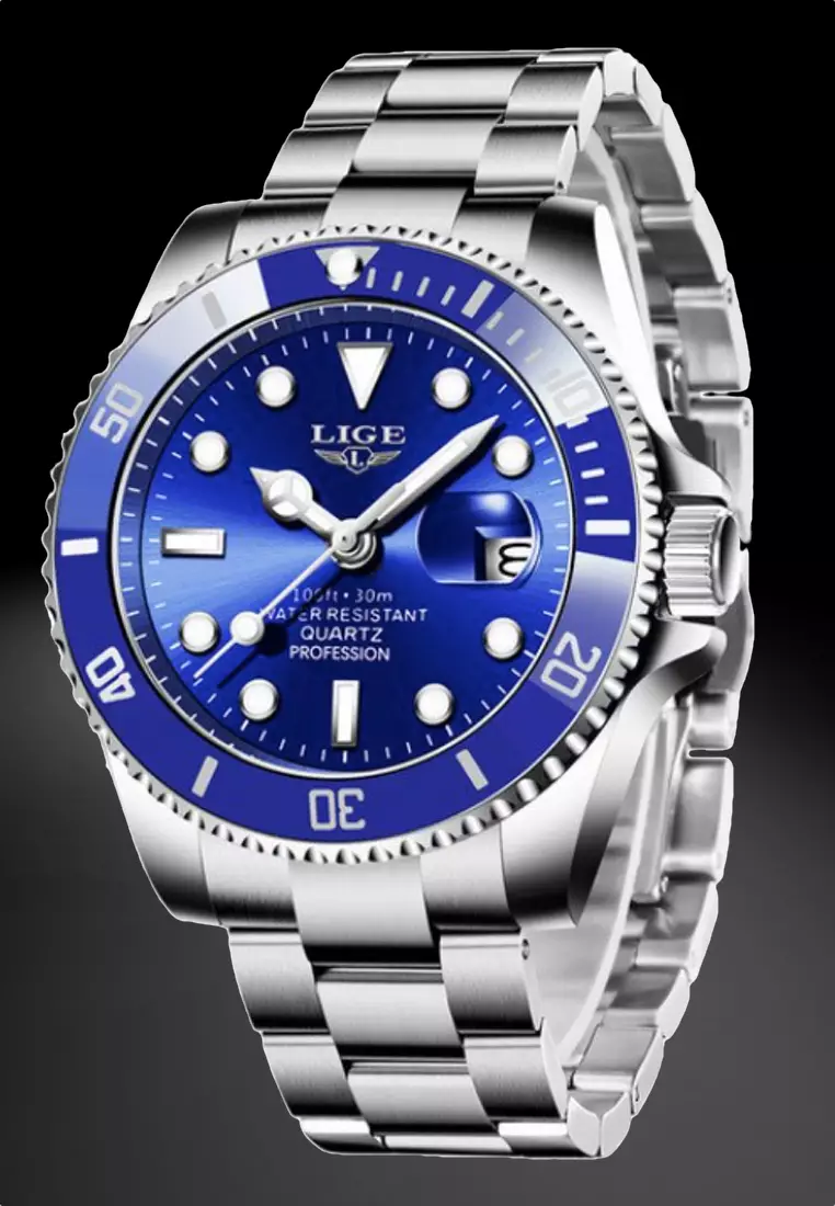 Unisex Classic Diver's Stainless Steel Quartz Watch with turning Bezel on Steel Bracelet